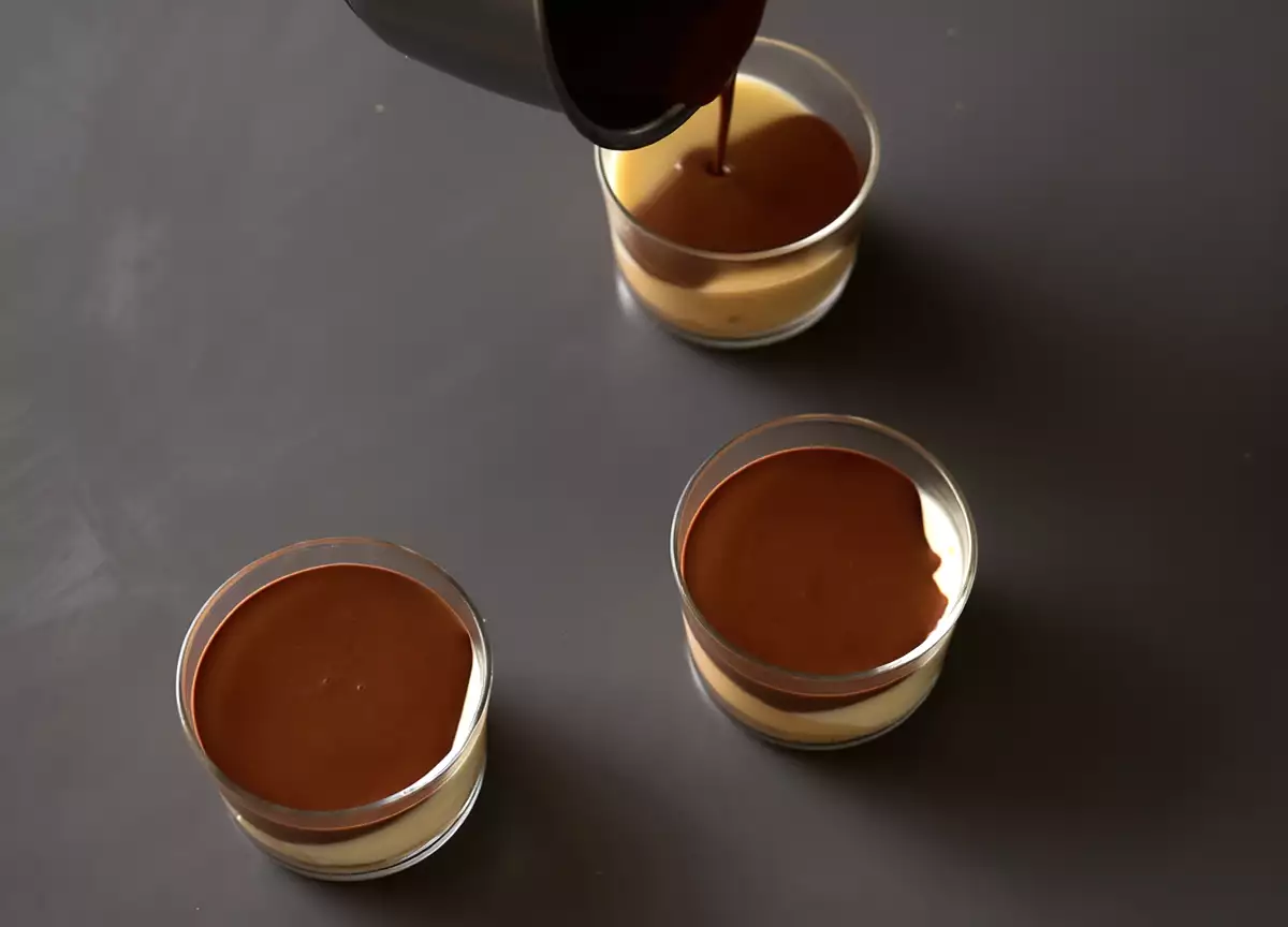 Korak 4: Premaz iz temne čokolade