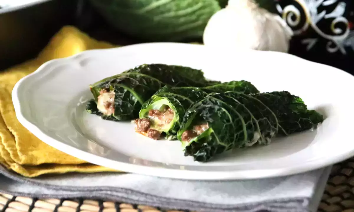 Kaj kuhati januarja: 9 toplih, sezonskih receptov, ki preprečujejo nastajanje odpadkov