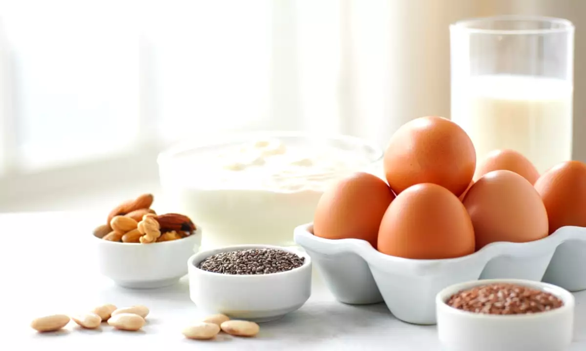 Vsi govorijo o beljakovinah: koliko jih januarja zares potrebujete?