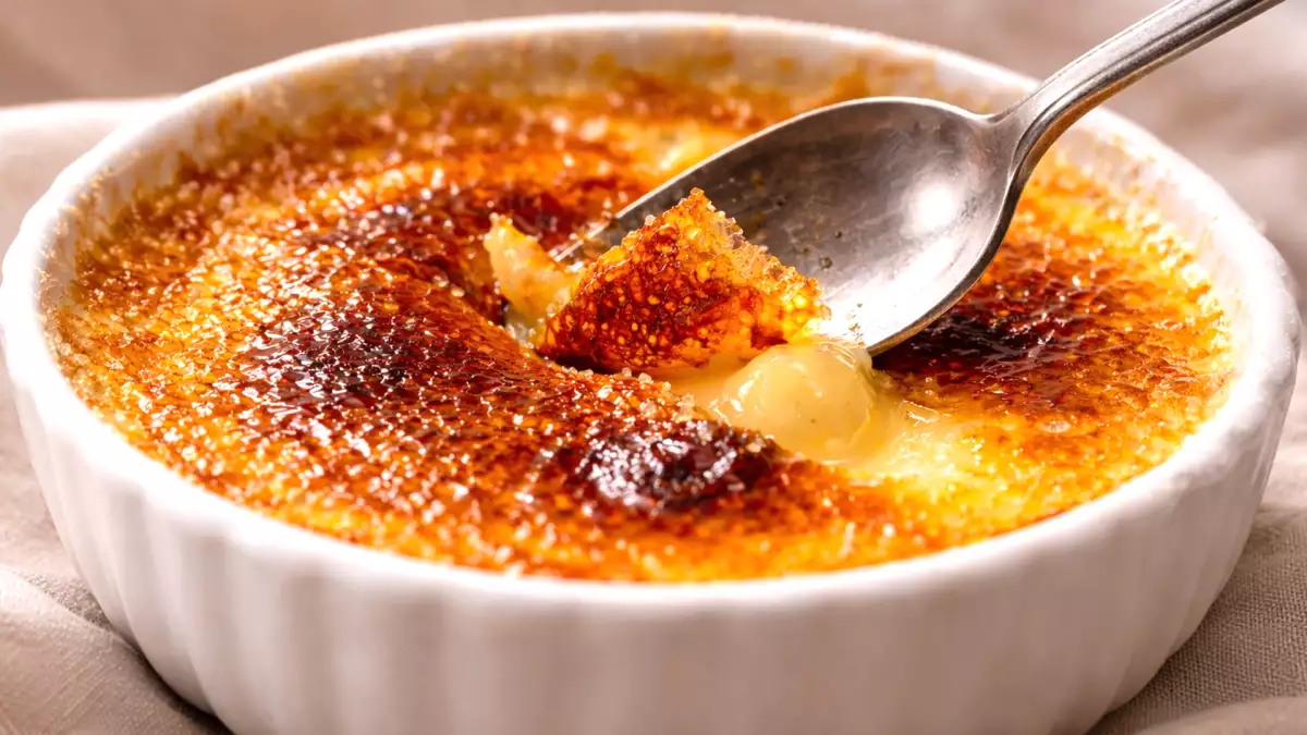 7 francoskih slaščic, ki jih morate poskusiti vsaj enkrat v življenju, in njihovi najbolj klasični recepti