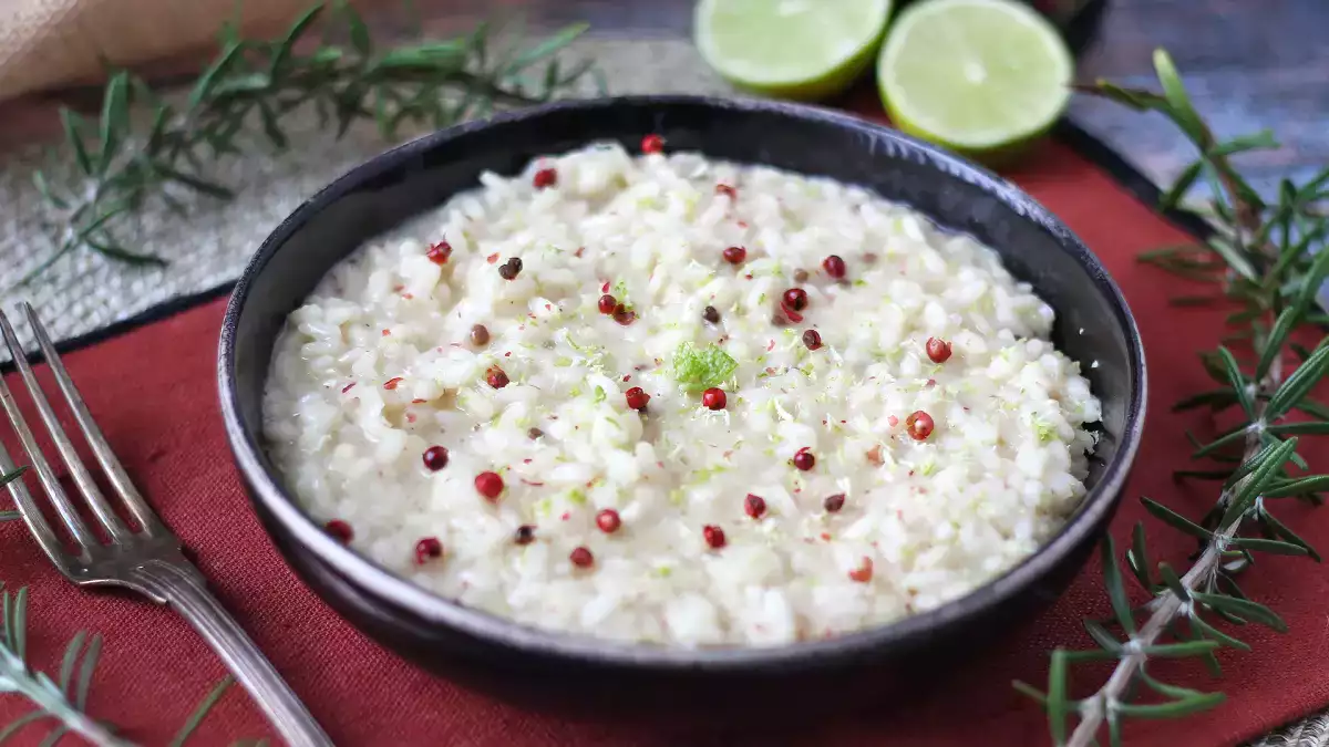 Valentinovo za mizo: 11 rafiniranih prvih hodov za romantično večerjo brez napak
