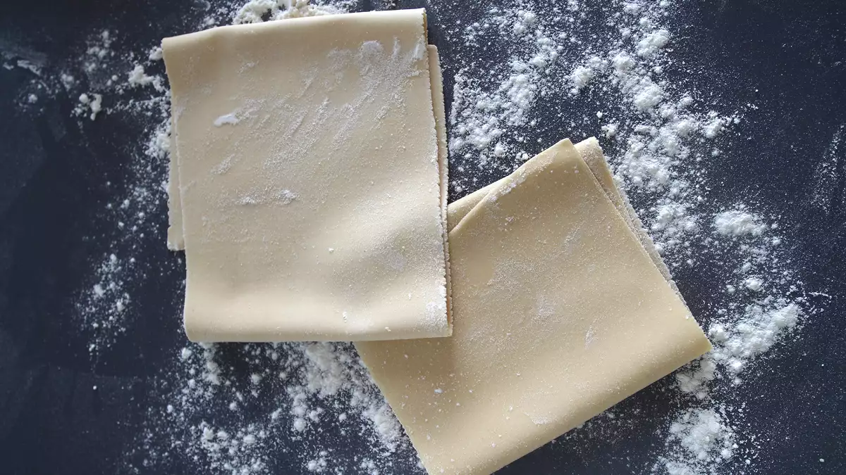 To so popolne domače testenine za lazanjo: ni jih treba najprej skuhati in so še bolj okusne.