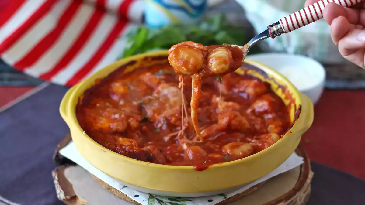 12 popolnih pečenih jedi za družinski vikend