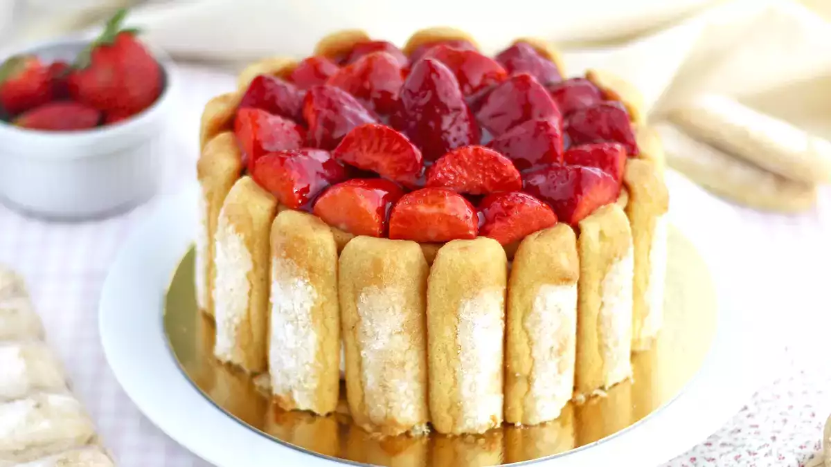 8 receptov z ženskim imenom: zgodovina (in mit) jedi, ki so postale univerzalne.