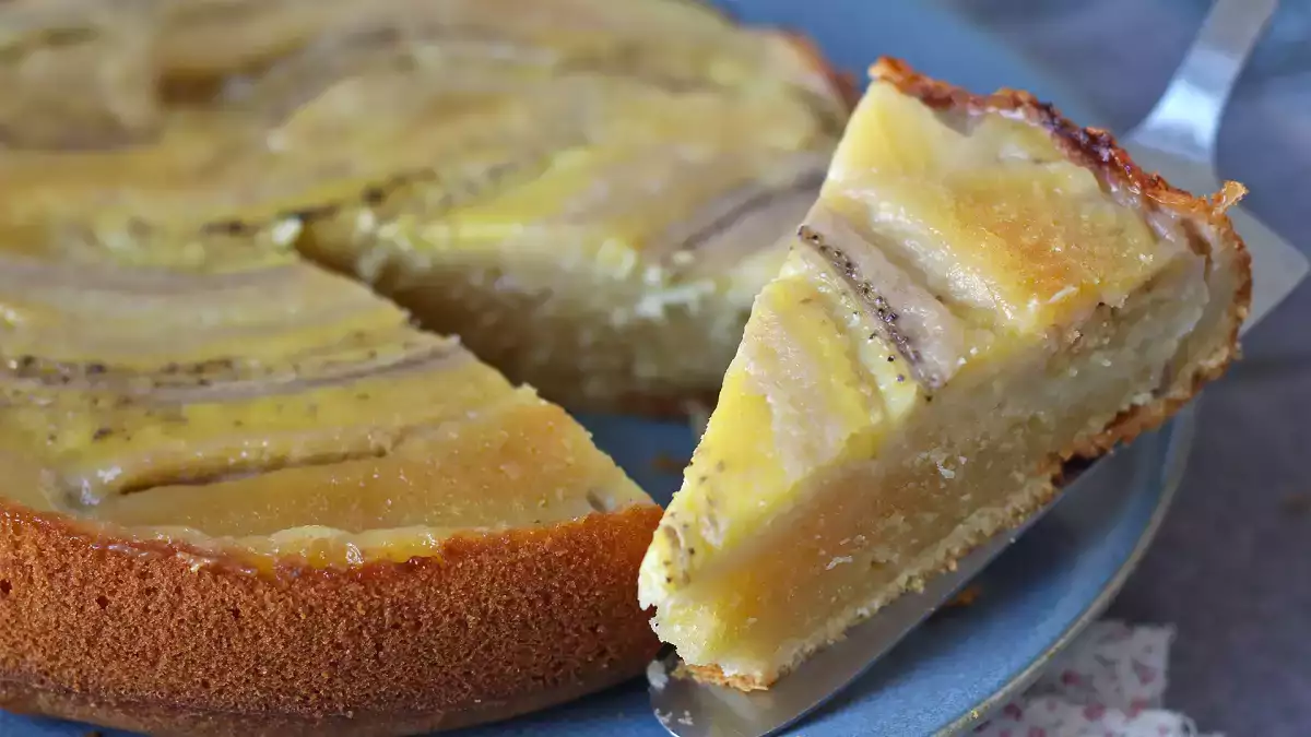 7 receptov za biskvitne torte, ki kar najbolje izkoristijo zrele banane