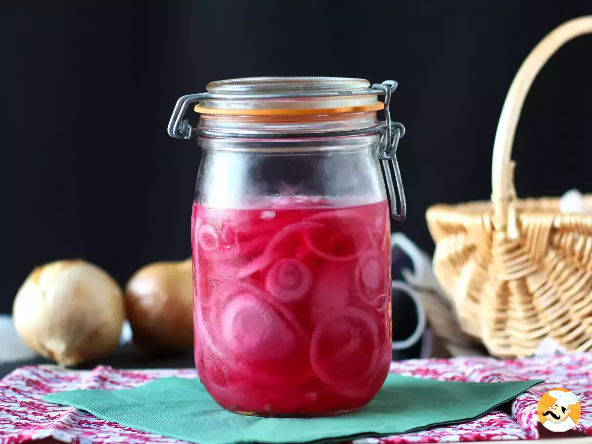 Kako čebulo spremeniti v neustavljive jedi 9 enostavnih in presenetljivih poceni receptov, ki vsak dan prinašajo okus in ustvarjalnost na mizo