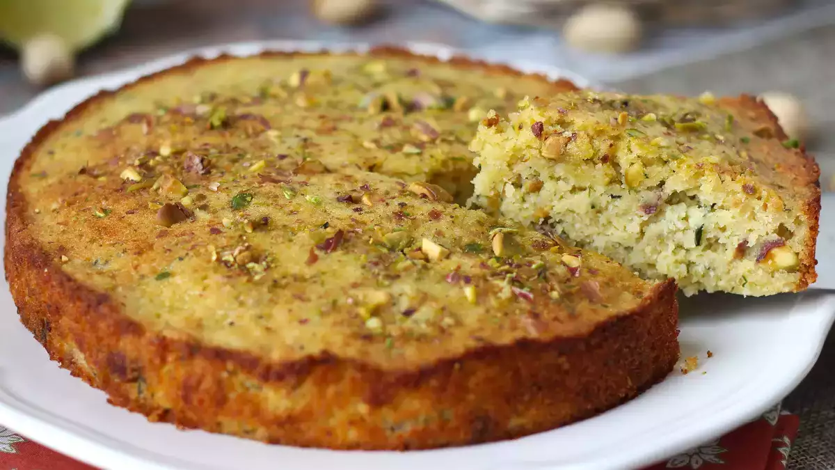 Skrivnost izjemno vlažne in lahke torte? Ta nepričakovana sestavina spremeni vse...