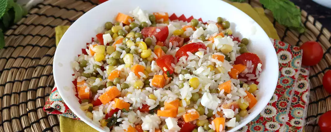 Solate iz ostankov: 17 receptov, s katerimi boste iz ostankov v hladilniku pripravili neverjetne jedi