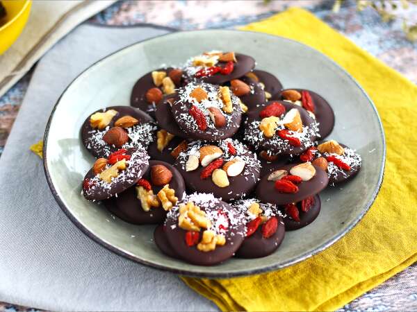 20 božičnih piškotov in čokolad, ki jih lahko podarite... ali obdržite zase