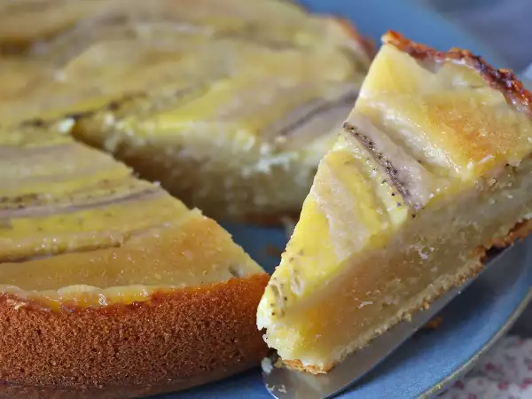 7 receptov za biskvitne torte, ki kar najbolje izkoristijo zrele banane