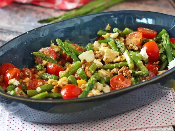 Pomlad za mizo: 19 pisanih jedi, ki takoj izboljšajo razpoloženje