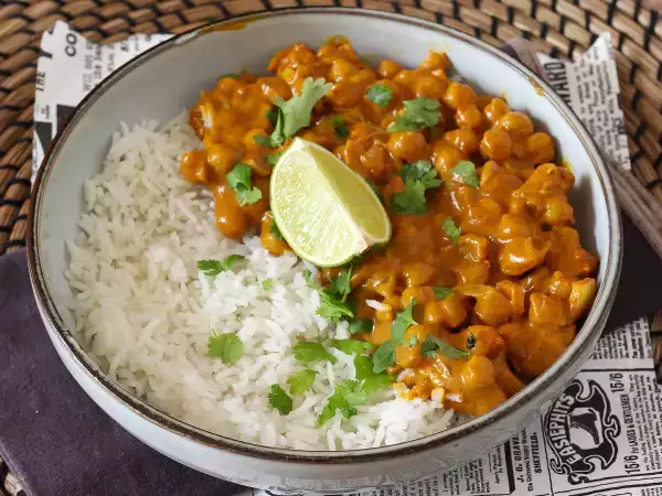 Je vaš teden preveč naporen? Teh 20 receptov s konzervirano hrano lahko brez težav reši vaše obroke.