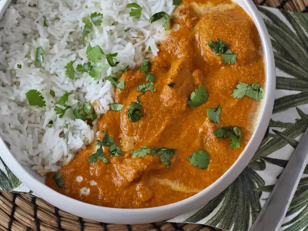 Še vedno oklevate med rižem basmati in jasminovim rižem? Izberite pravega glede na aromo, teksturo in jed
