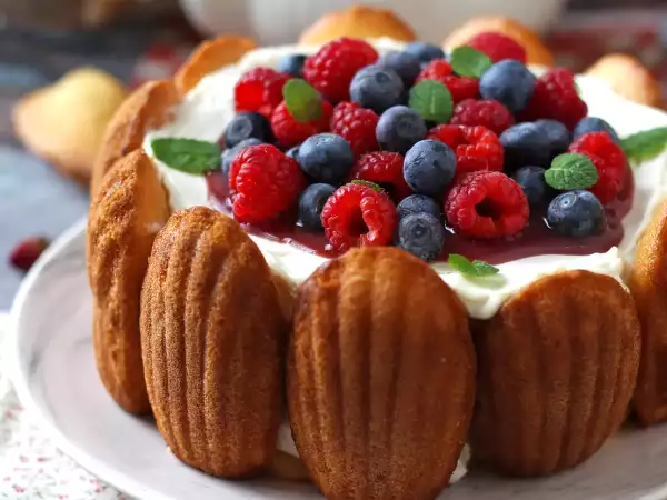 Pomladne kulinarične užitke odkrijte z najboljšimi recepti za sezono