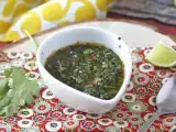 Recept Omaka chimichurri: odličen dodatek za pečenke in pečenje na žaru.