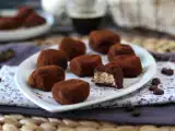 Recept Rožniki v slogu tiramisu, popolna italijanska sladica v mini porcijah, ki se poda k vaši kavi!
