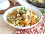 Recept Chow mein (chao men), kitajski rezanci s piščancem in zelenjavo