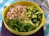 Recept Solata iz testenin orzo z lososom in bučkami