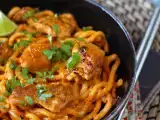 Recept Udon rezanci s piščancem v kremni tajski kari omaki