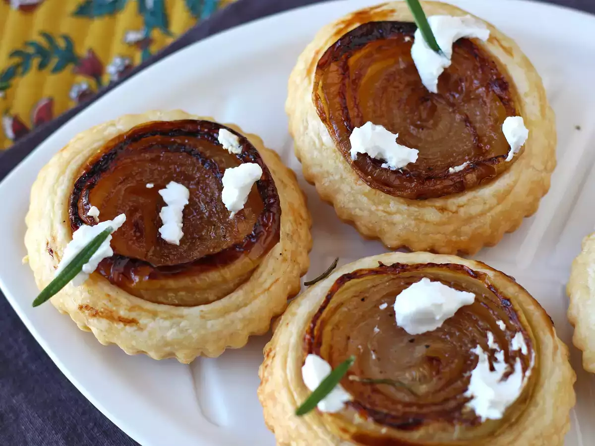 Recept Čebulni tartleti tatin