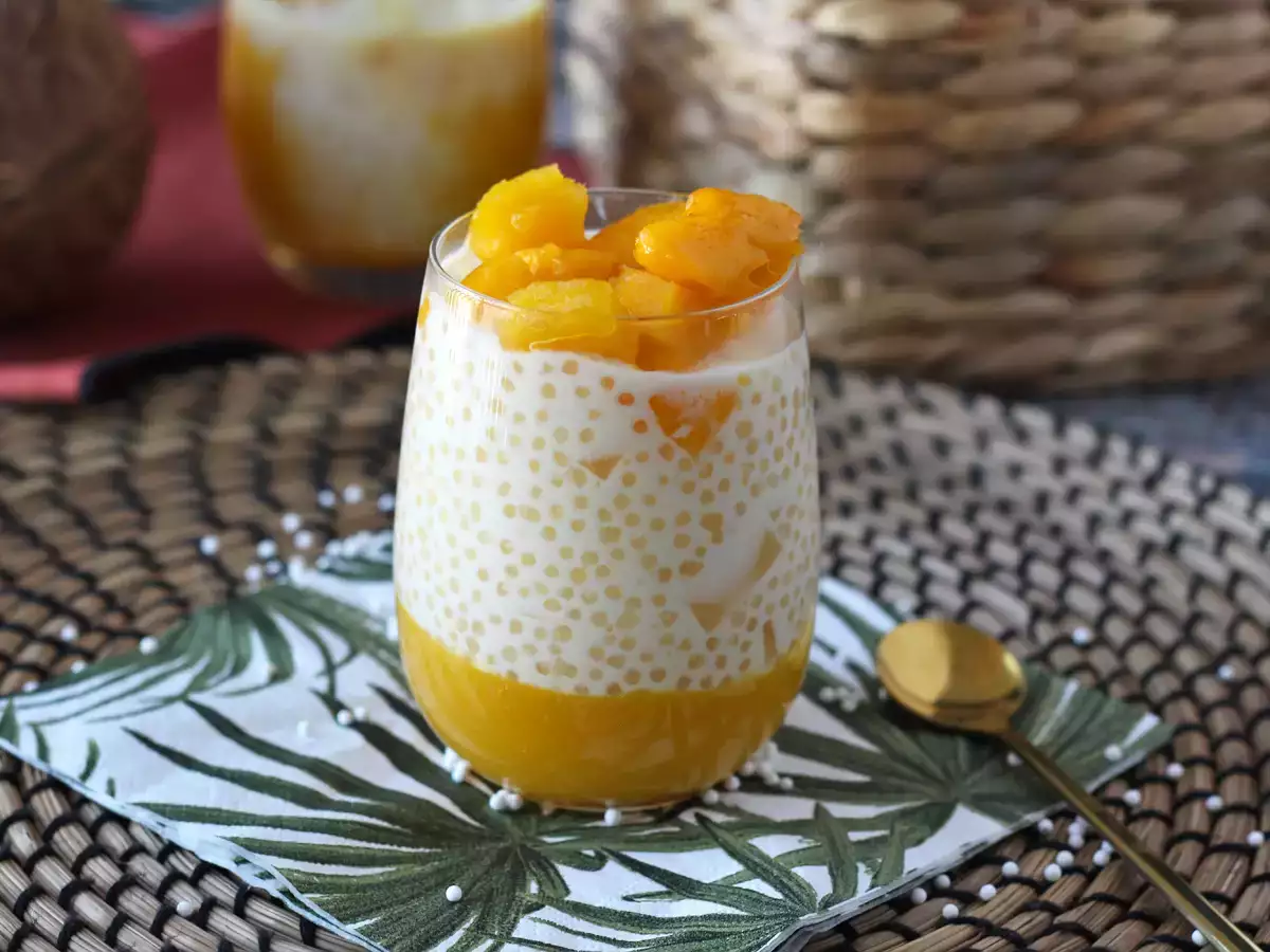 Recept Mango sago, azijska sladica s tapiokom in mangom, ki osvoji s svojo preprostostjo.