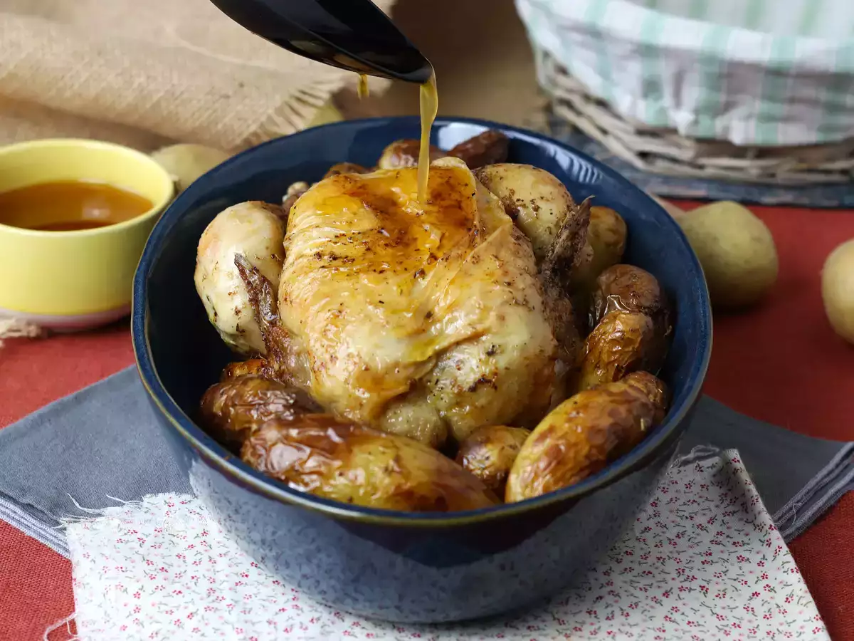 Recept Kako pripravite pečenega piščanca v aparatu za cvrtje na zraku?