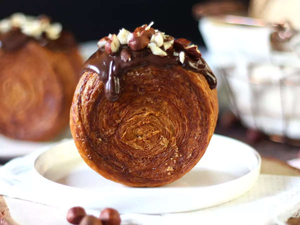 Recept New york roll maison express, cenovno ugodna različica ennoiserije, ki je v franciji zelo priljubljena.