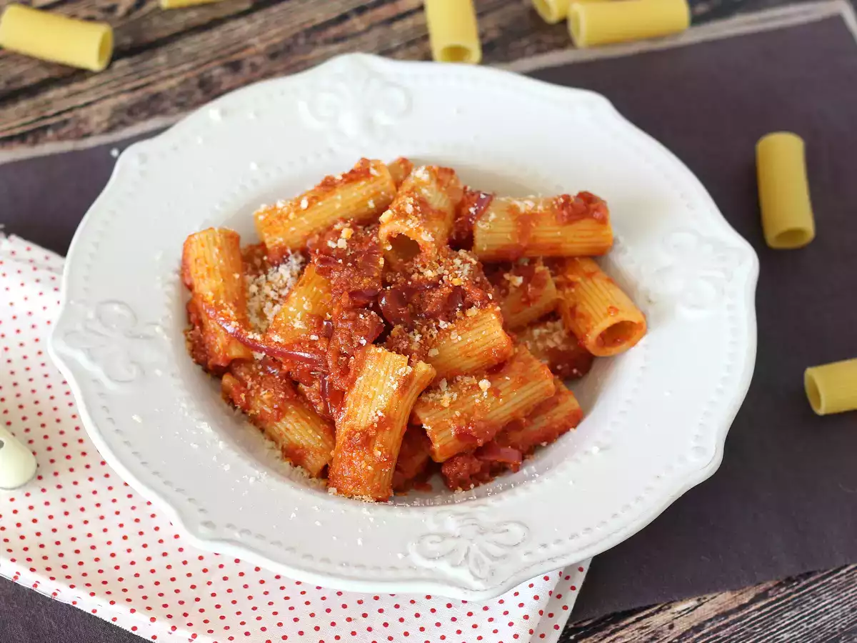 Recept Testenine z 'ndujo, enostavno pripravljena kalabrijska testeninska jed