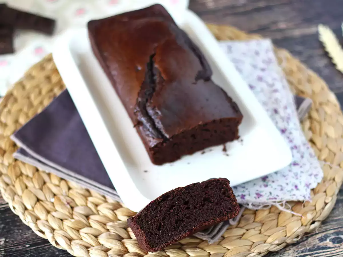 Recept Čokoladni kolač brez jajc in masla!