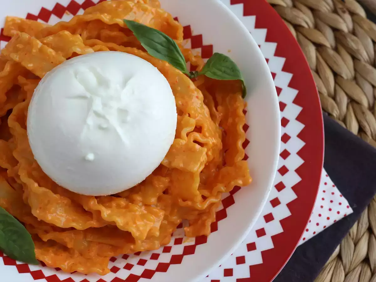 Recept Pesto po kalabrijsko s kremnim sirom burrata