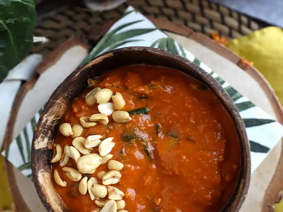 Recept Afriška juha s paradižnikom, arašidi in blitvo – afriška arašidova juha