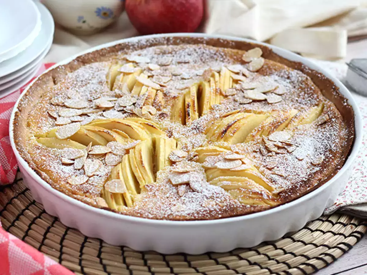 Recept Torta z jabolki in mandlji (tarte normande)