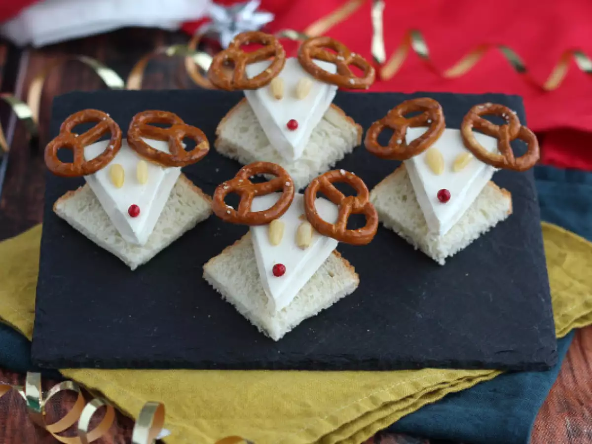 Recept Toastki s sirom la vache qui rit v obliki severnih jelenov