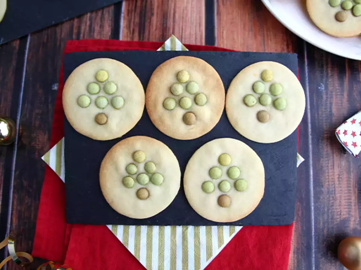 Recept Božični krhki piškoti v obliki smrečic