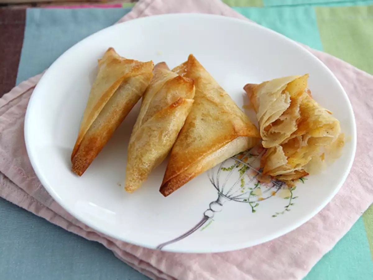 Recept Jabolčne samose s cimetom