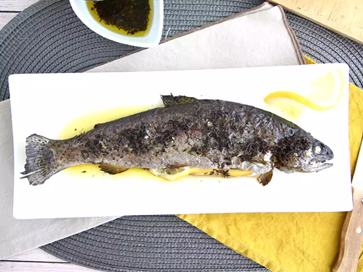 Recept V pečici pečena postrv s timijanom in oljčnim oljem