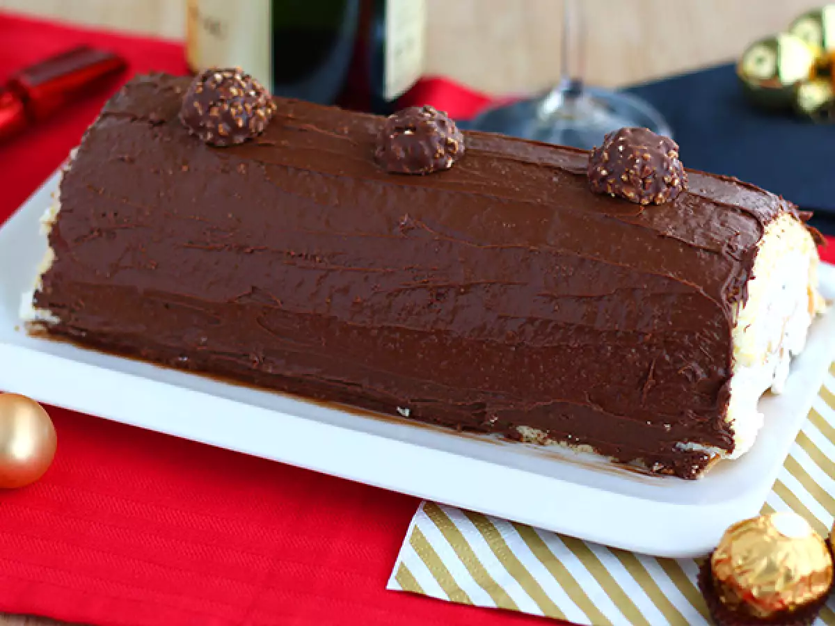 Recept Božična rolada s pralineji ferrero rocher