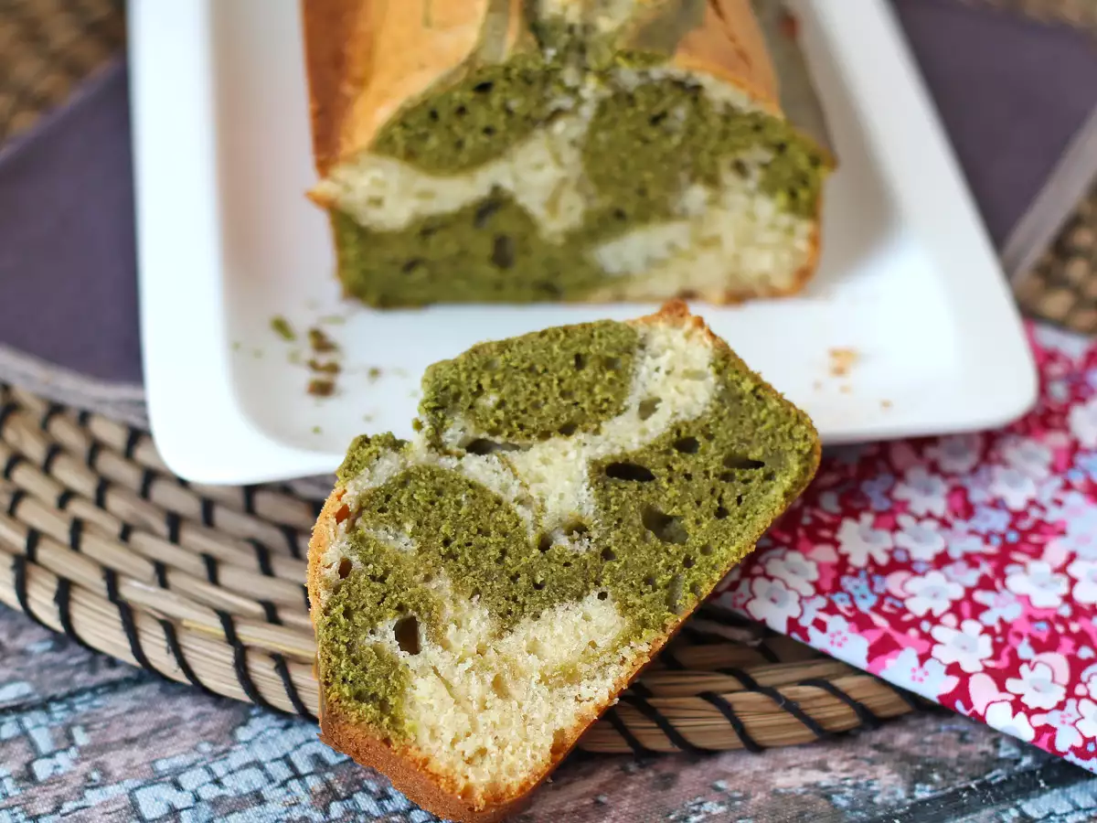 Recept Marmoriran kolač z matčo