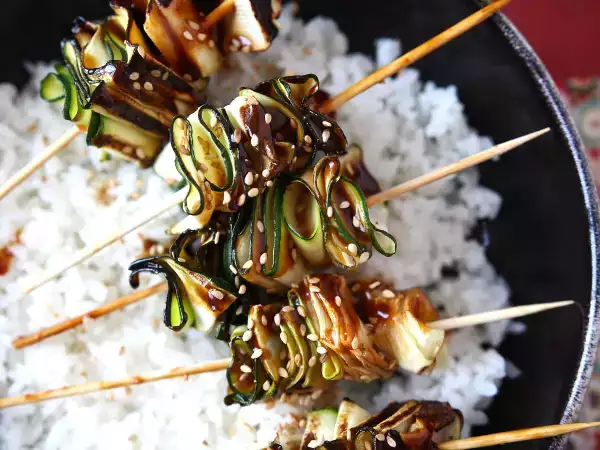 Recept Kebab iz bučk z okusno, začinjeno azijsko omako