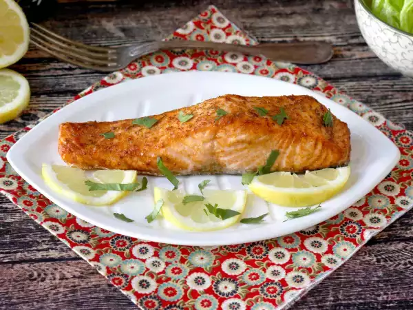 Recept Losos v cvrtniku: zdrav in bogatega okusa