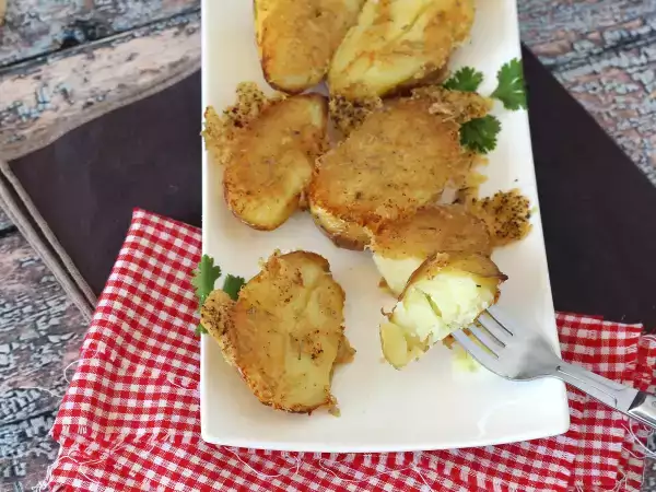Recept Krompir s parmezanom, mehak v notranjosti in hrustljav na zunanji strani!