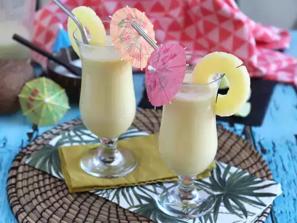 Recept Hitra brezalkoholna piña colada