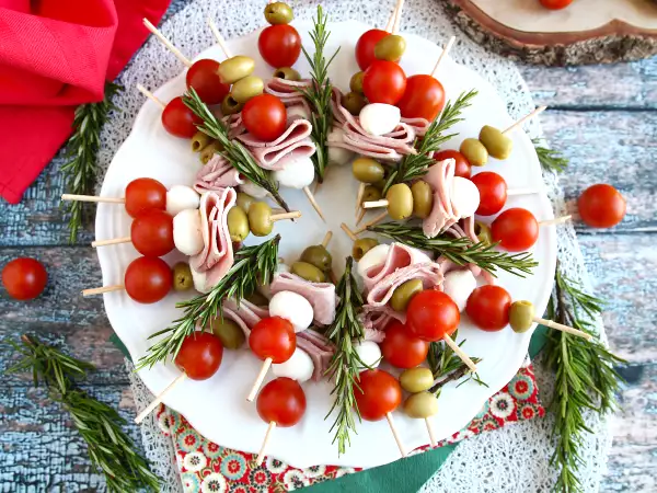 Recept Aperitivni venec za uspešno zabavo!