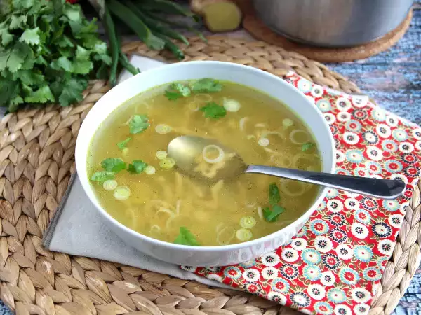 Recept Azijska piščančja juha, izjemno okusna in tolažilna
