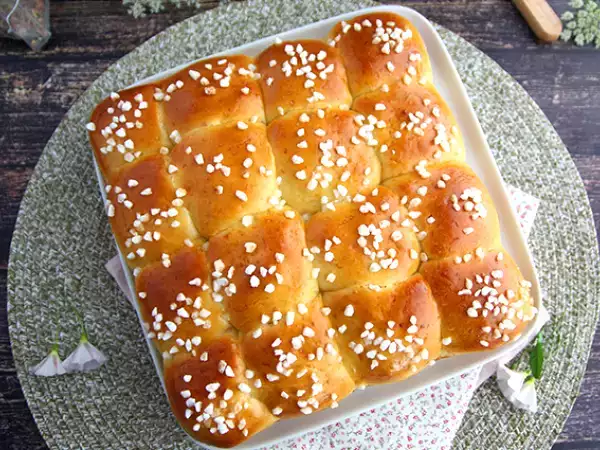 Recept Brioche butchy - brioche brez masla