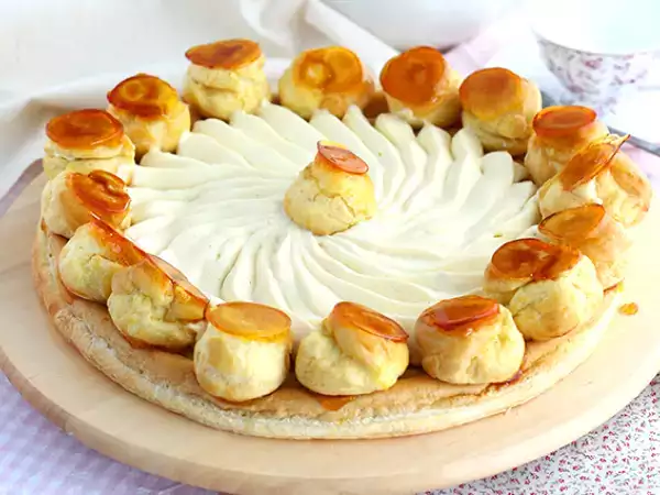 Recept Recept saint honoré, razložen korak za korakom v videu