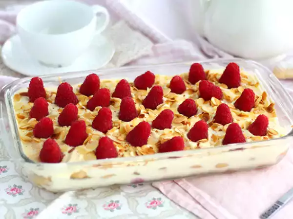 Recept Hitro in enostavno malinov tiramisu