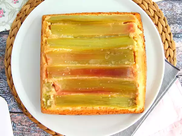 Recept Rebrinova obrnjena torta