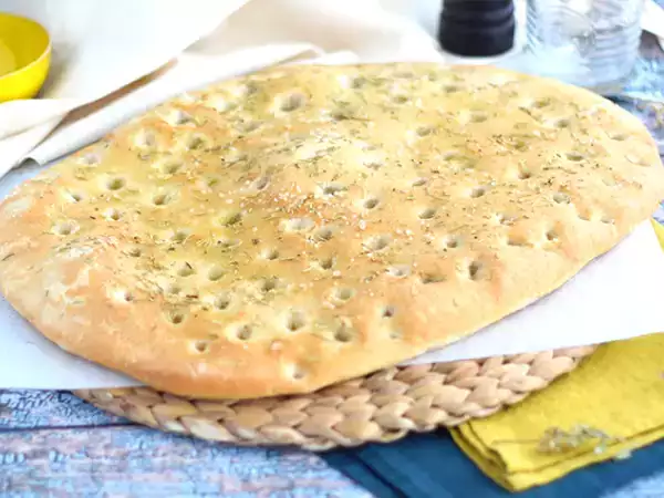 Recept Focaccia, italijanski kruh z rožmarinom