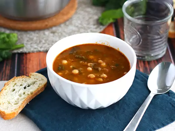 Recept Čičerikina juha s špinačo